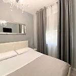 Casa Rosmini Rooms, Dolomia 住宿加早餐酒店
