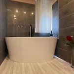 住宿加早餐酒店 Casa Rosmini Rooms, Dolomia 2*