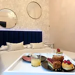 Casa Rosmini Rooms, Dolomia 住宿加早餐酒店 2*