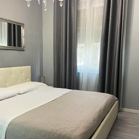 Casa Rosmini Rooms, Dolomia Nocleg ze śniadaniem 2*