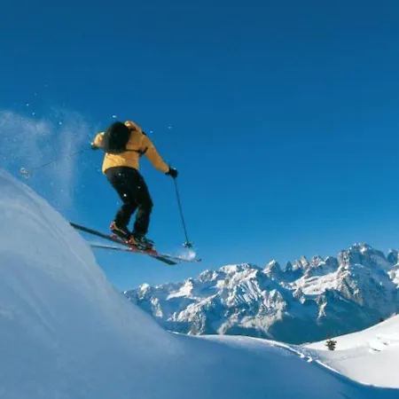 Casa Rosmini Rooms, Dolomia Bed & Breakfast 2*