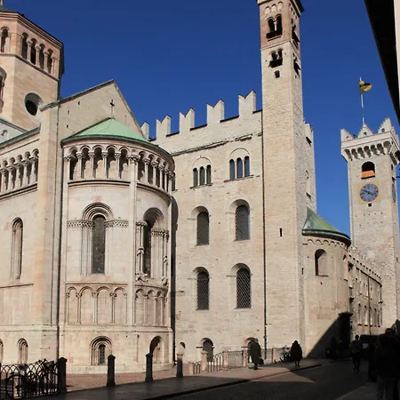 Casa Rosmini Rooms, Dolomia 3*