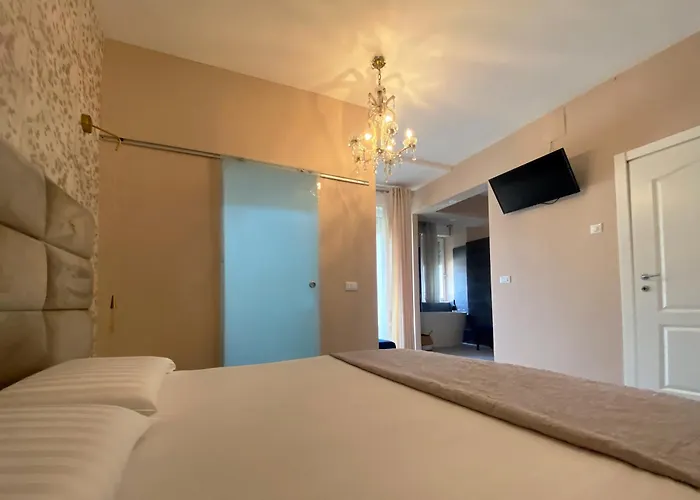 Casa Rosmini Rooms, Dolomia 2*